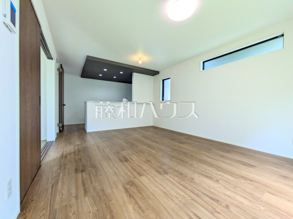 2号棟　リビング　【所沢市東狭山ケ丘３丁目】