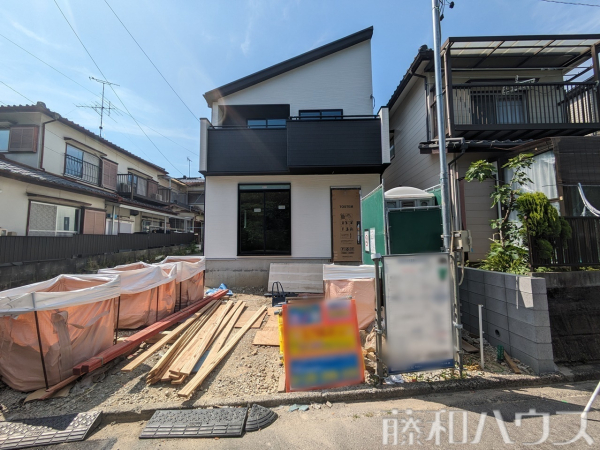 外観　【春日井市高蔵寺町７丁目】