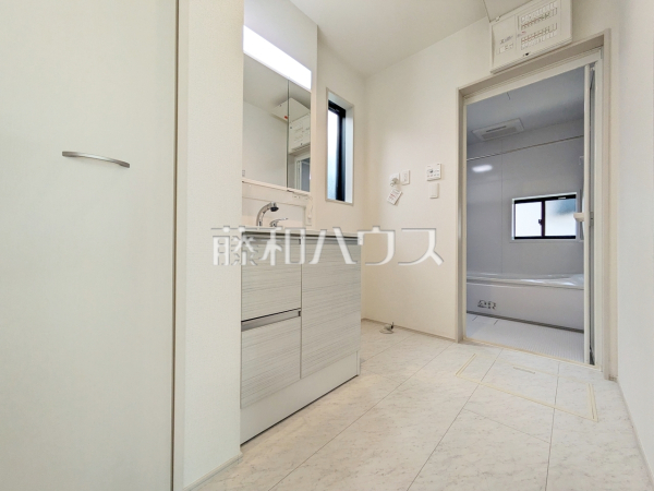 1号棟　洗面室　【所沢市和ケ原３丁目】