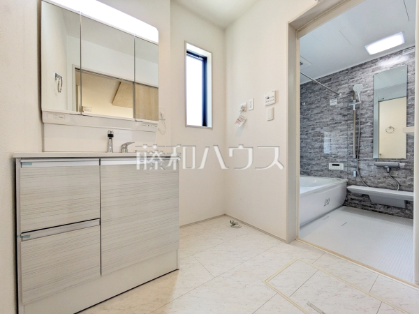 2号棟　洗面室　【所沢市和ケ原３丁目】
