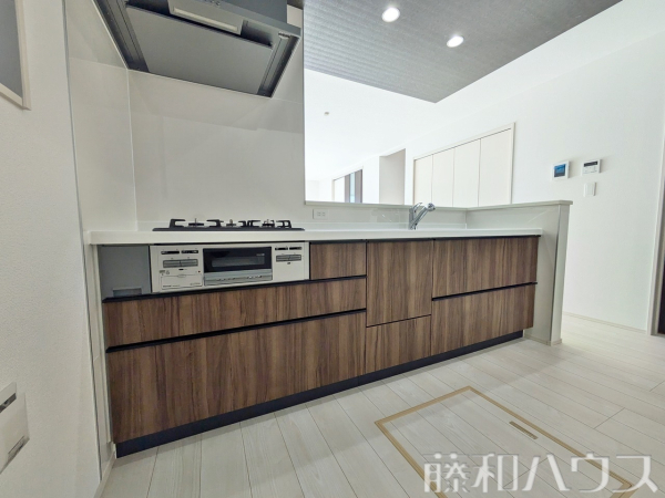 キッチン　【北名古屋市中之郷諏訪】