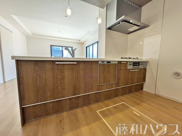 5号棟　キッチン　【春日井市白山町６丁目】