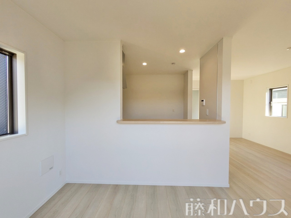 5号棟　キッチン　【名古屋市守山区大字上志段味字稲堀田新田】