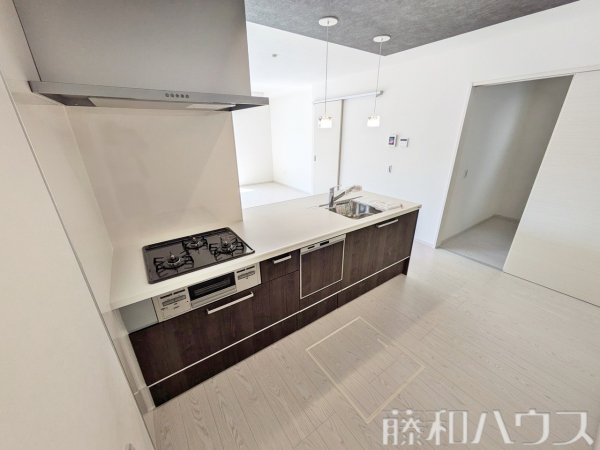 6号棟　キッチン　【春日井市白山町６丁目】