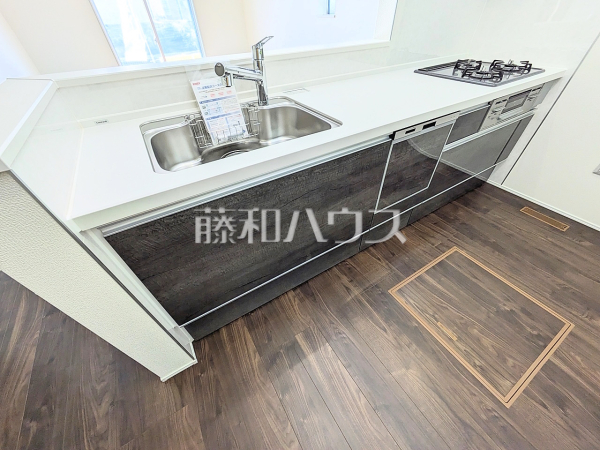 2号棟　キッチン　【八王子市楢原町】
