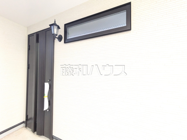 玄関　【清瀬市松山２丁目】