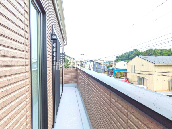 4号棟　バルコニー　【八王子市館町】