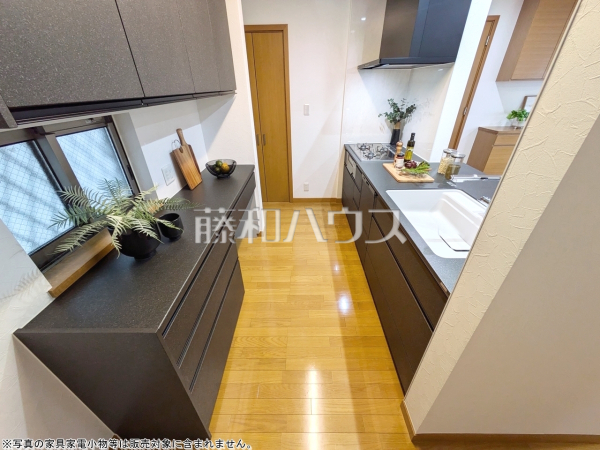 キッチン　【練馬区向山３丁目】