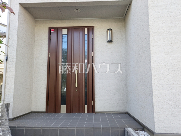 玄関　【練馬区向山３丁目】