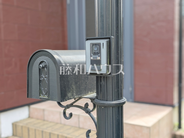 玄関　【武蔵村山市中原１丁目】