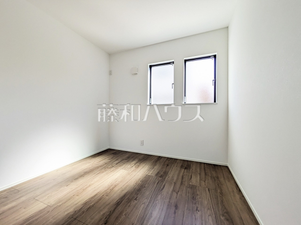 居室　【三鷹市井の頭１丁目】
