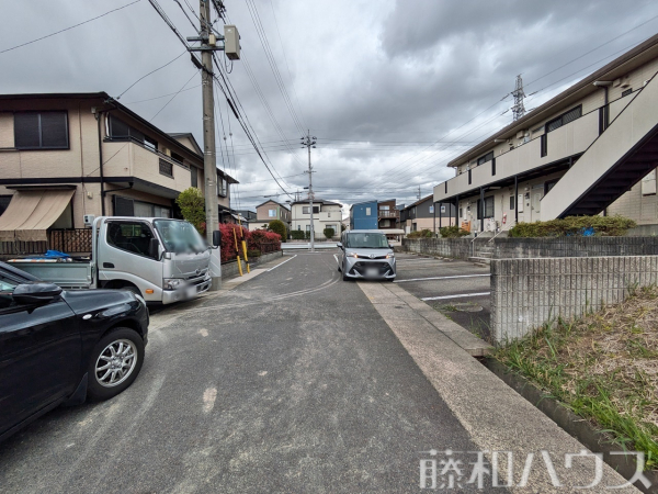 接道状況および現場風景　【名古屋市守山区桔梗平３丁目】