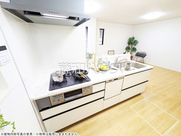 キッチン　【小平市小川町１丁目】