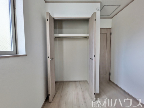 収納　【春日井市南花長町】