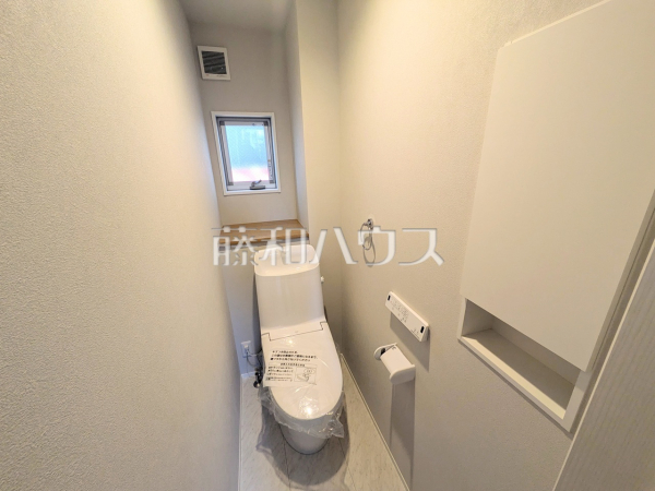ウォシュレット付きトイレ！リビング・お風呂に続いて意外と癒しの空間かも！？　【八王子市大和田町１丁目】