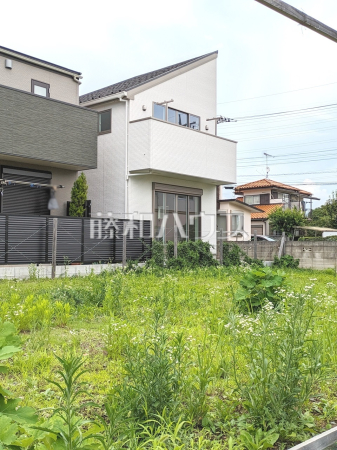 外観　経験豊かなスタッフが分譲地だけでなく学校、スーパー、公園と周辺環境も合わせてご案内致します。【立川市若葉町２丁目】