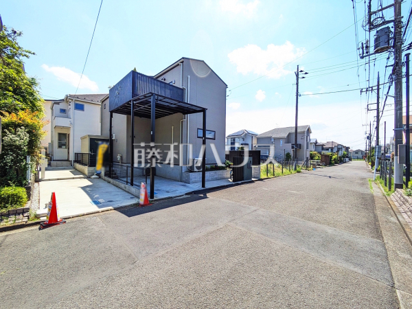 接道状況および現場風景　【立川市若葉町２丁目】 大通りから離れた場所にございますので、静かな環境となります。 