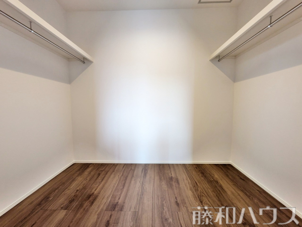 2号棟　収納　【春日井市岩成台１０丁目】