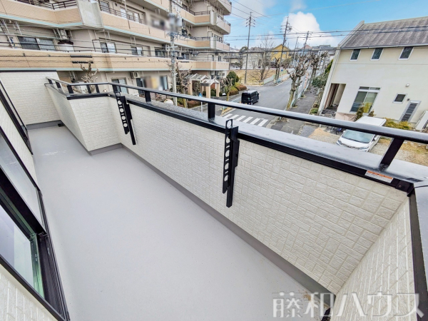 2号棟　バルコニー　【春日井市岩成台１０丁目】