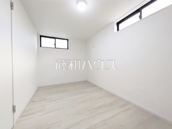 納戸　【練馬区大泉町５丁目】