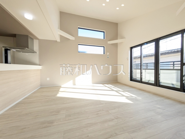 練馬区大泉町5丁目　全1棟　新築分譲住宅物件画像