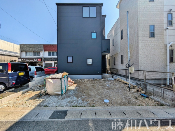 外観　【春日井市中野町２丁目】