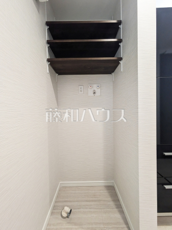 A号棟　洗面室収納　【西東京市南町5丁目】