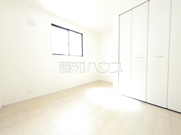 1号棟　居室　【新座市大和田５丁目】