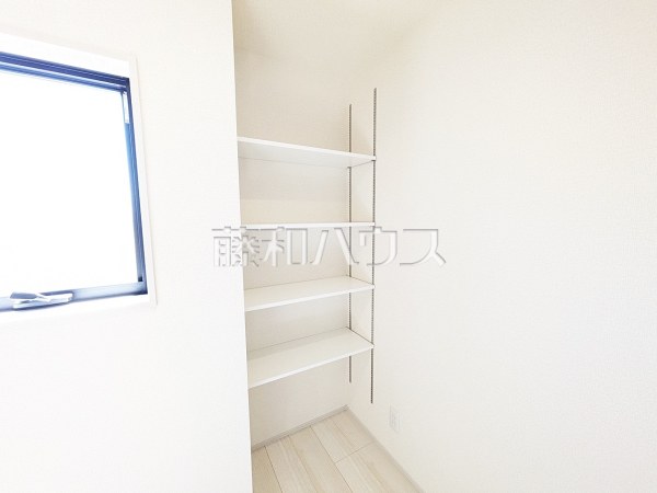 2号棟　収納　【新座市大和田５丁目】