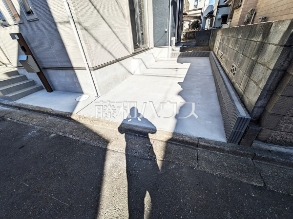 カースペース　【東村山市諏訪町２丁目】