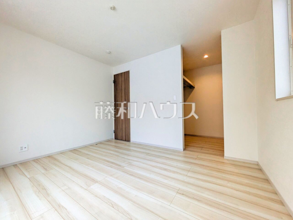 4号棟　居室　【日野市新井１丁目】
