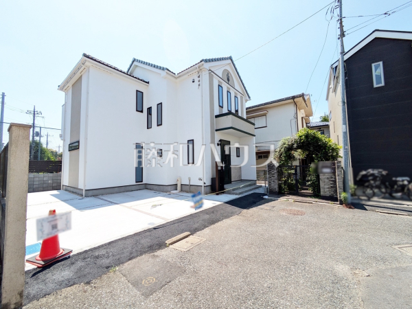 ≪接道状況≫周辺は落ち着いた雰囲気の住宅地です。小さなお子様がいるご家庭も安心です。【府中市天神町２丁目】