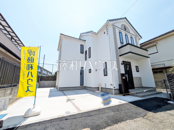≪現地外観≫京王線「府中」駅徒歩圏内☆土地面積約３６坪強・建物面積約２８坪強・カースペース２台（車種による）の広さ！【府中市天神町２丁目】