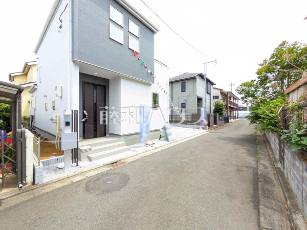 接道状況および現場風景　【所沢市東狭山ケ丘３丁目】