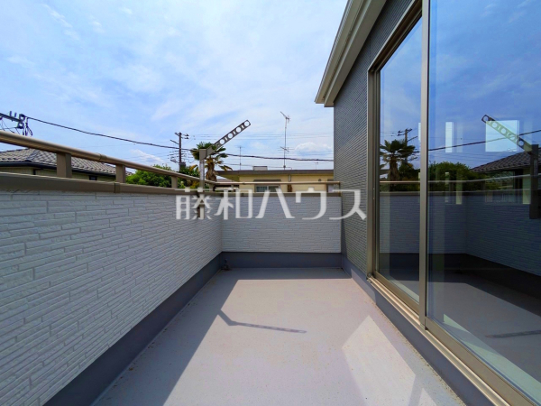 バルコニー　【所沢市東狭山ケ丘３丁目】
