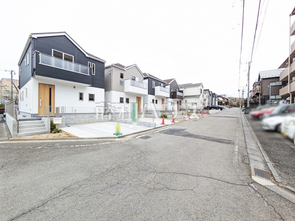 接道状況および現場風景　【八王子市鑓水２丁目】