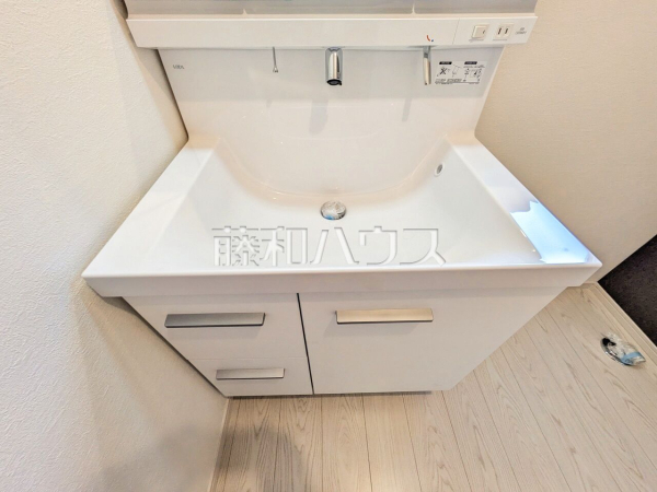 3号棟　洗面室　【八王子市鑓水２丁目】