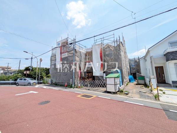 ≪接道状況≫JR南武線「西府」駅 徒歩9分☆お住まい探しは、家の良し悪しだけでなく周辺環境も重要なポイントです。ぜひ一度お客様の目でご覧ください。【府中市西府町１丁目】　