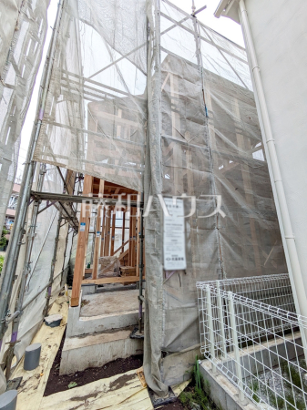 ≪3号棟　外観≫地震などの揺れによる建物のダメージを抑制、制震ダンパー「MAMORY」搭載【府中市西府町１丁目】