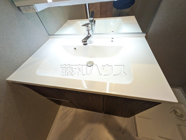 洗面台　【カクタス田無マンション】住まいの事なら地元で豊富な実績を誇る、地域密着の当社へお任せ下さい！　