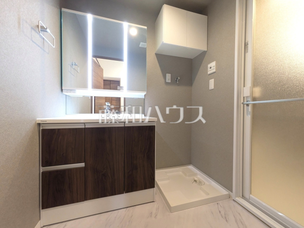 洗面室　【カクタス田無マンション】 お住まい探しは、家の良し悪しだけでなく周辺環境も重要なポイントです。ぜひ一度お客様の目でご覧ください。 