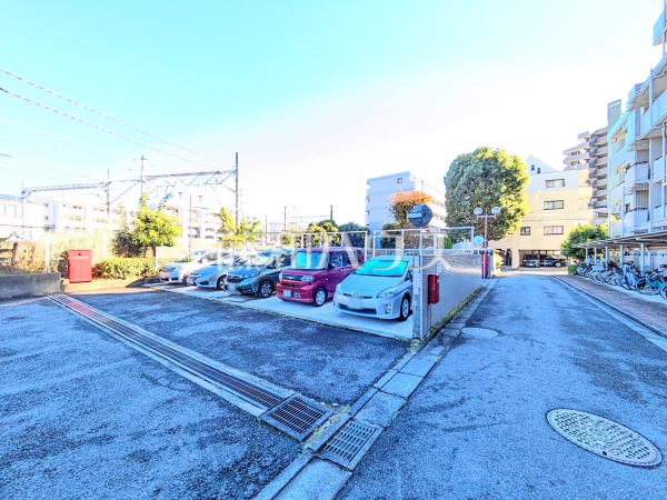 駐車場　【立川サニーコート】