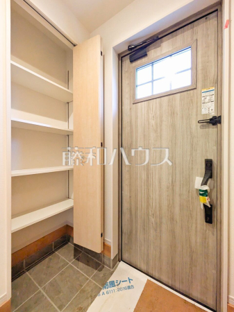 玄関【八王子市館町】
