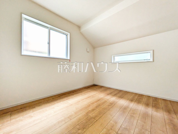 居室　【八王子市館町】