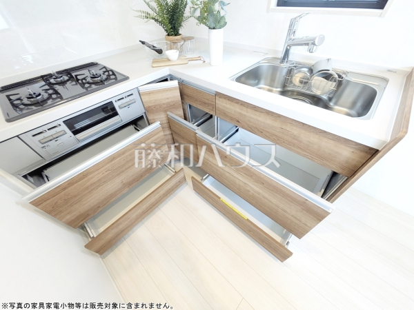 キッチンスライド収納　【練馬区北町８丁目】
