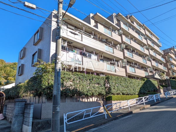 外観　【グリーンコーポ多摩ニュータウン南大沢】