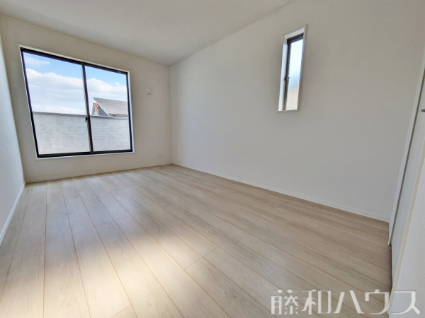 5号棟　居室　【春日井市柏原町１丁目】