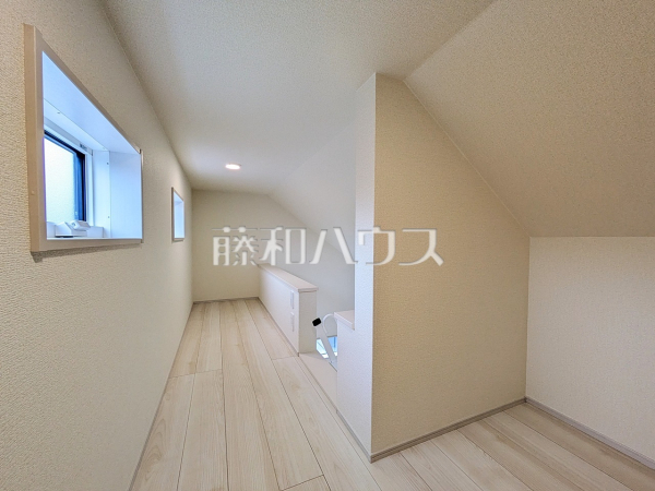 ロフト　【八王子市横川町】