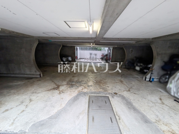 駐車場　【マートルコートつつじヶ丘】