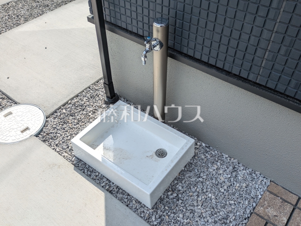 10号棟　玄関　【立川市西砂町１丁目】